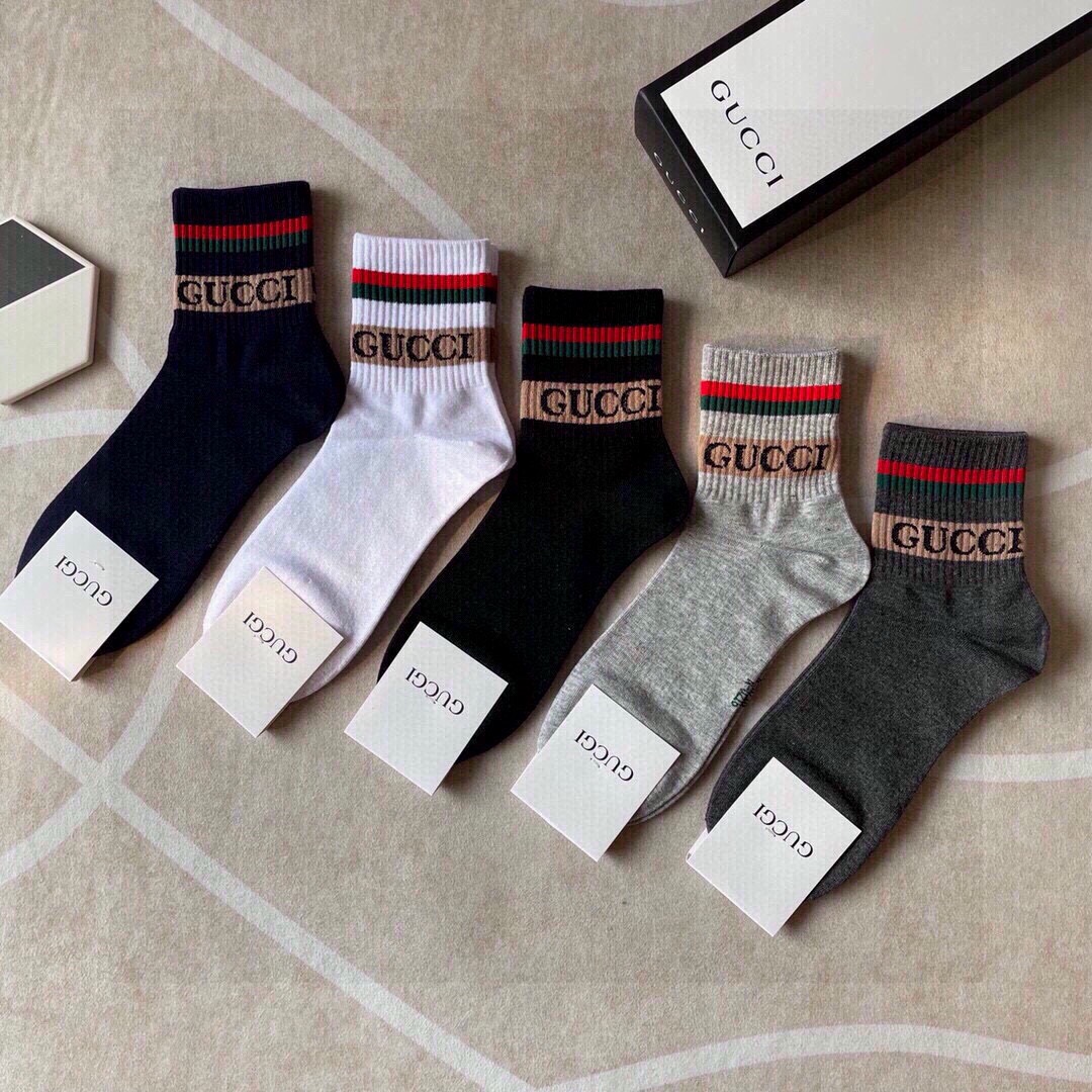 🆕Gucci · 古奇❗️大G家新品男款短筒袜子❗️【一盒五双】红绿条搭配品牌全称logo，特显高大上，