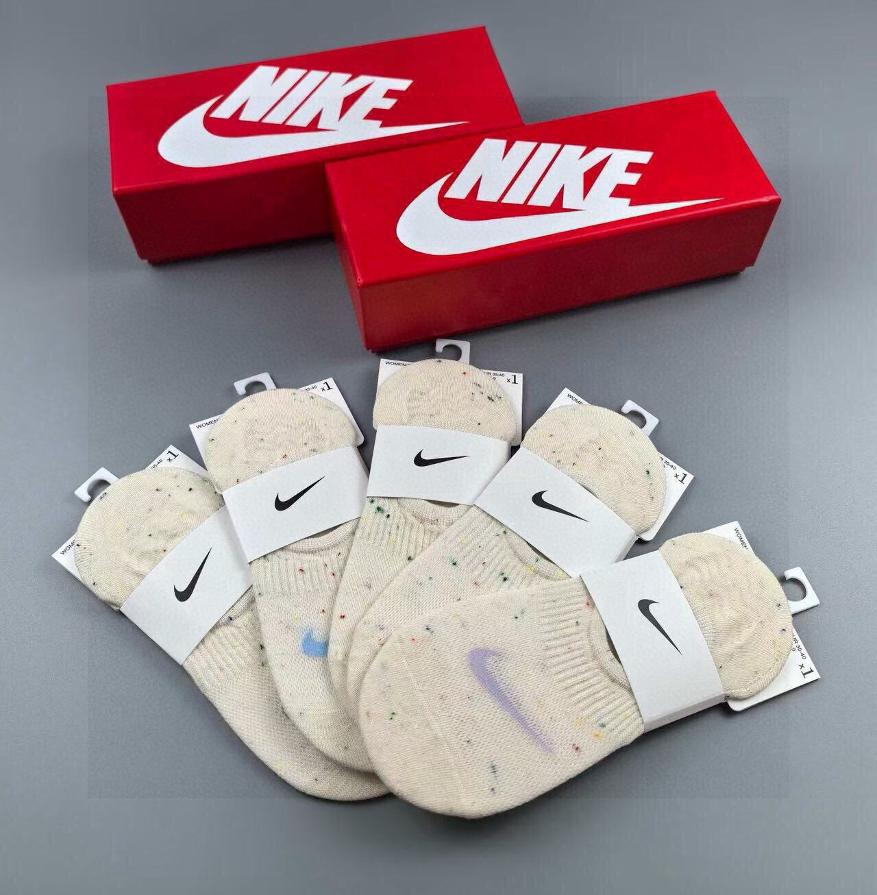 🆕Nike · 耐克❗️☑️新品女款隐形袜子❗️【一盒五双】提花经典☑️标志，纯棉材质，超舒适超美腻❗️