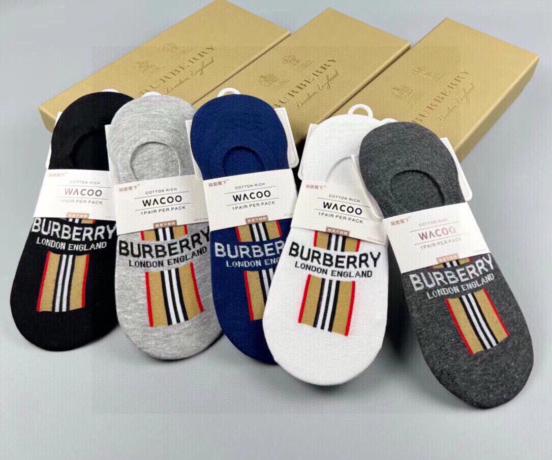 🆕Burberry · 巴宝莉❗️B家新品男款隐形袜子❗️【一盒五双】纯棉材质织造，超柔软舒适，提花经典