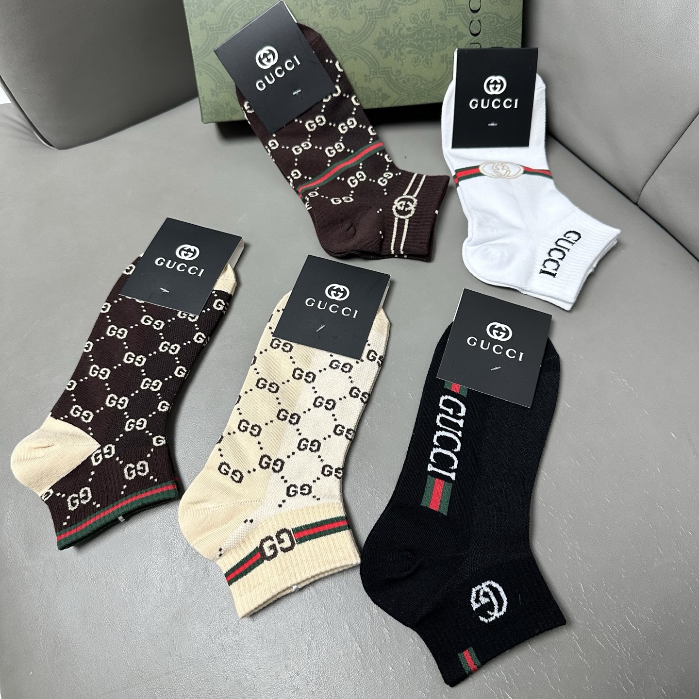 🆕Gucci · 古奇❗️G家新品袜子❗️【一盒五双】提花经典标志，超级nice，实物超漂亮，超火爆小单
