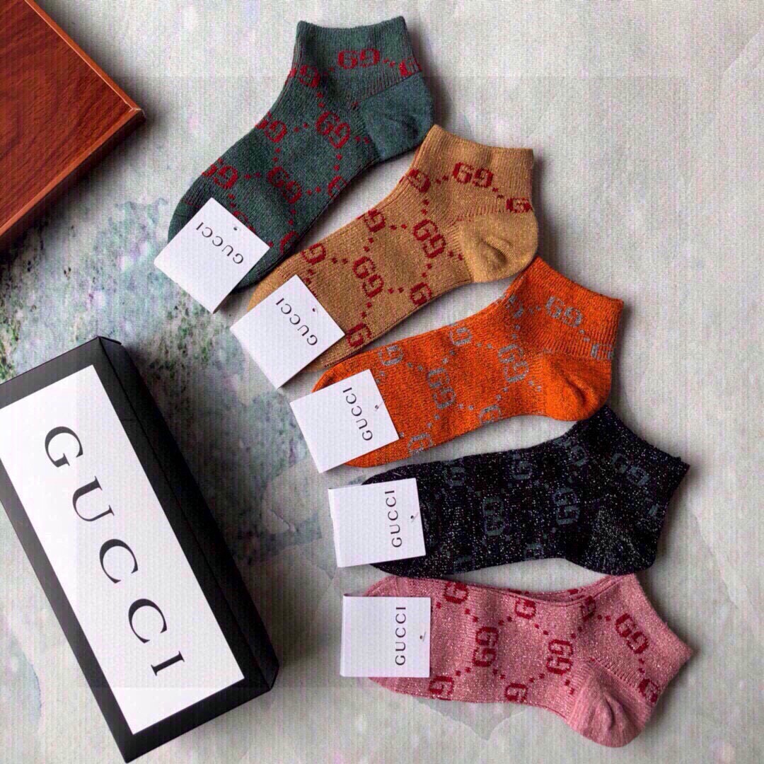 🆕Gucci · 古奇❗️超级经典短款袜子❗️【一盒五双】G家专柜一直在售的经典款，双针双路纯棉织造，加