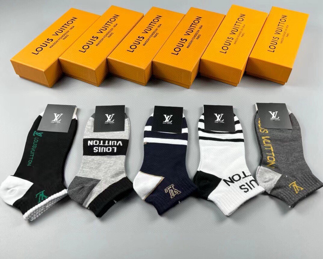 🆕Louis Vuitton · 路易威登❗️驴家新品男款袜子❗️【一盒五双】驴家经典全场logo，纯棉
