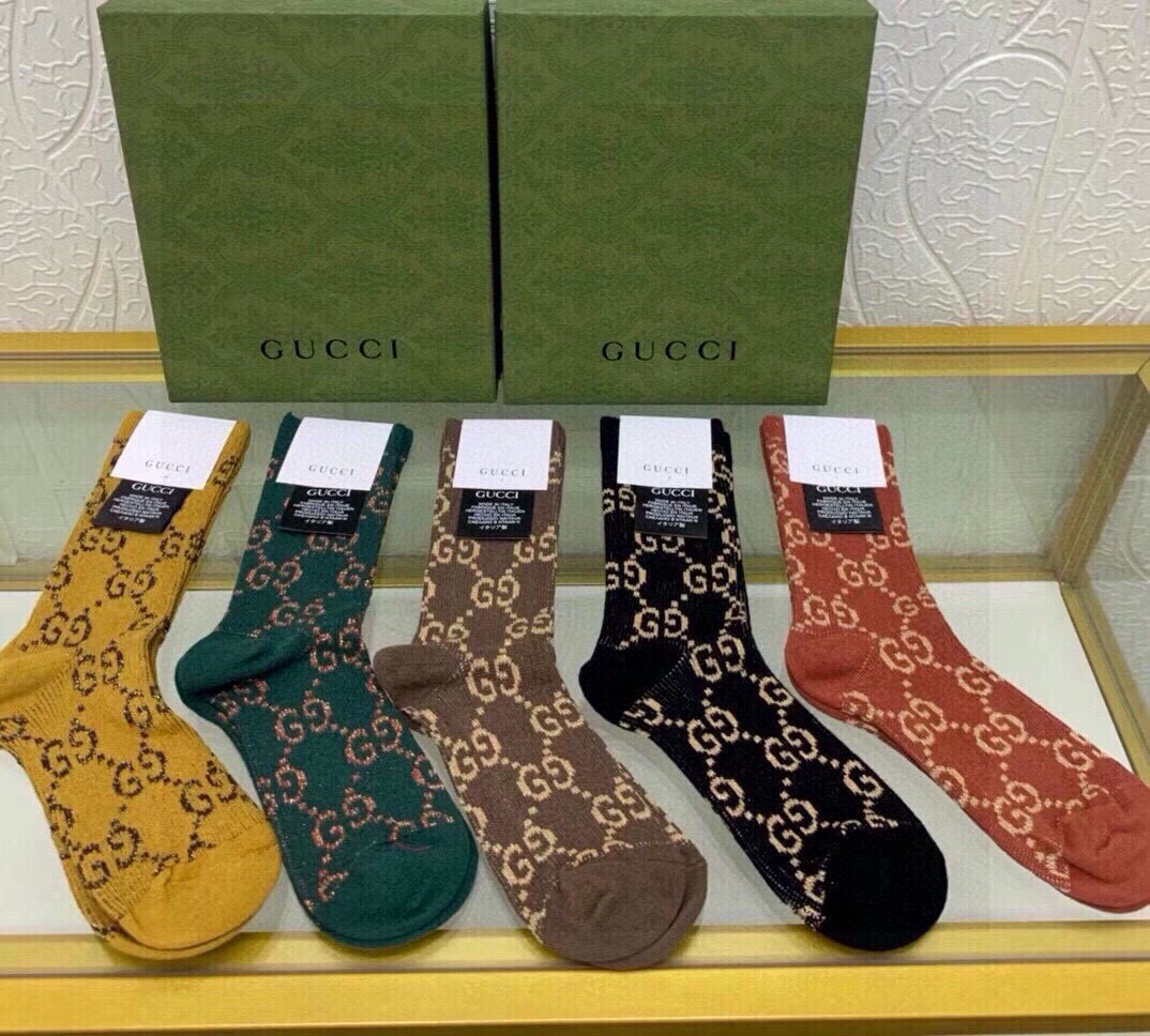 🆕Gucci · 古奇❗️G家经典中筒女款袜子❗️【一盒五双】专柜同步长袜，超级经典的双G标志百看不厌❗
