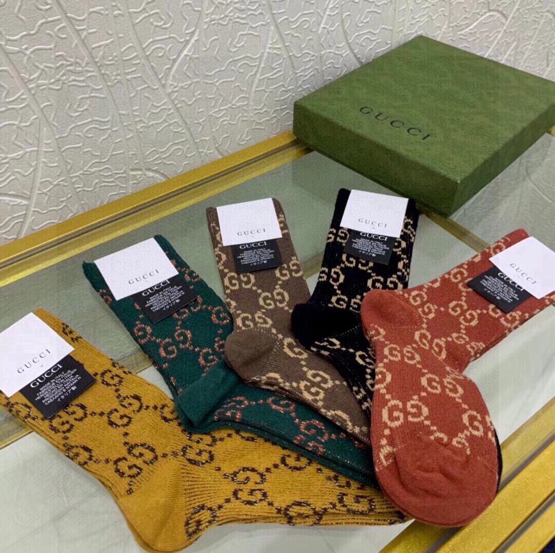 🆕Gucci · 古奇❗️G家经典中筒女款袜子❗️【一盒五双】专柜同步长袜，超级经典的双G标志百看不厌❗
