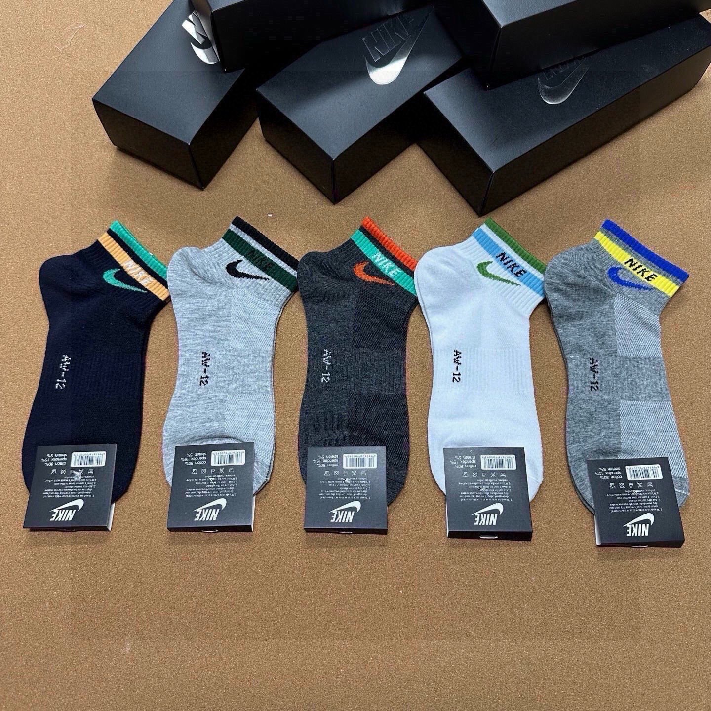 🆕☑️Nike · 耐克❗☑️️永远的经典永远的☑️❗️精梳棉材质，透气吸汗柔软舒适，上脚非常nice❗