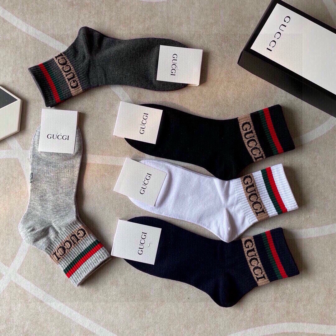 🆕Gucci · 古奇❗️大G家新品男款短筒袜子❗️【一盒五双】红绿条搭配品牌全称logo，特显高大上，