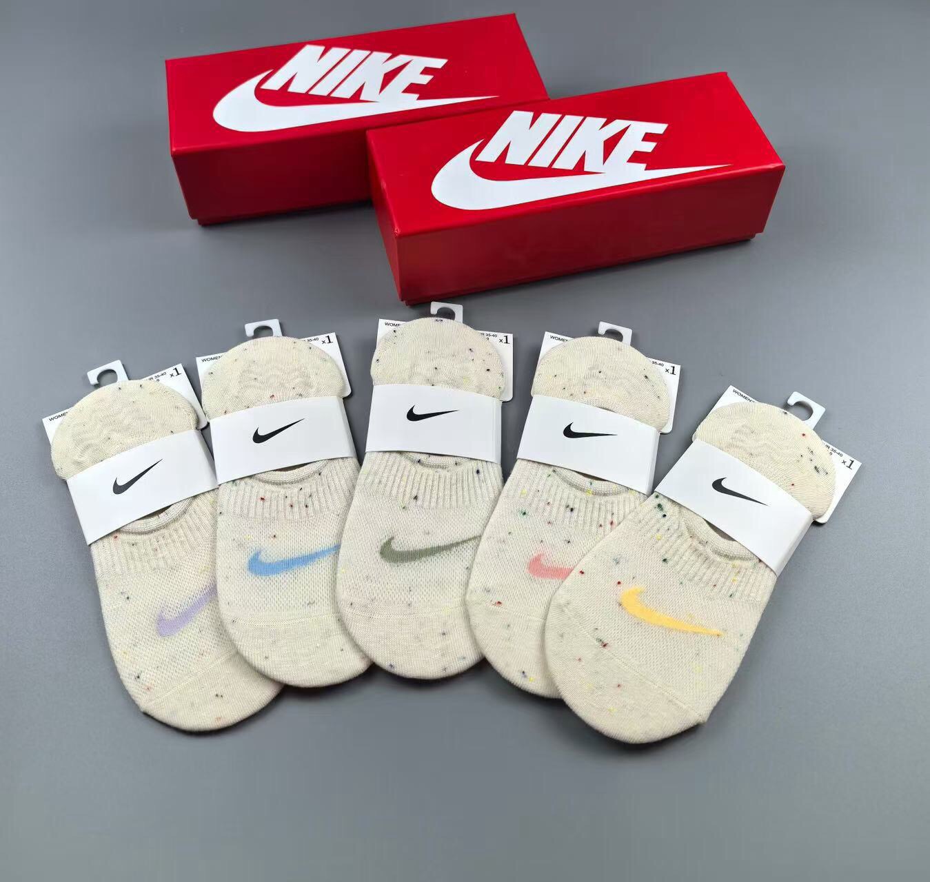 🆕Nike · 耐克❗️☑️新品女款隐形袜子❗️【一盒五双】提花经典☑️标志，纯棉材质，超舒适超美腻❗️