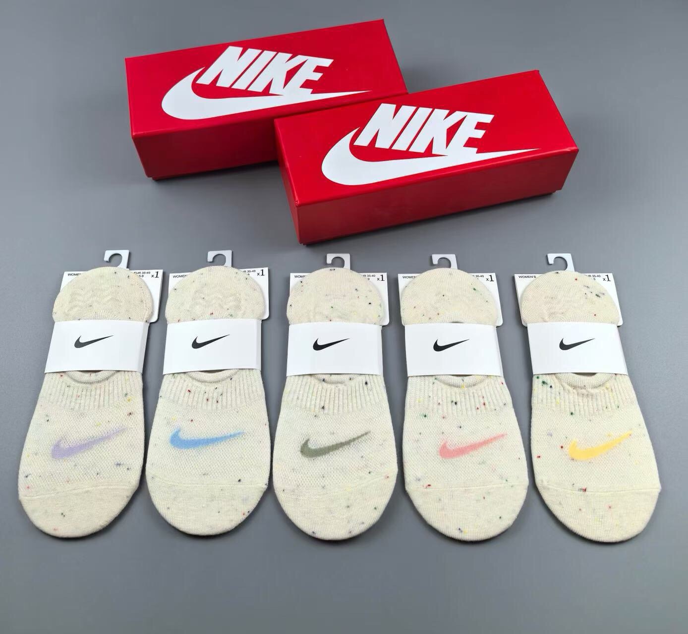 🆕Nike · 耐克❗️☑️新品女款隐形袜子❗️【一盒五双】提花经典☑️标志，纯棉材质，超舒适超美腻❗️