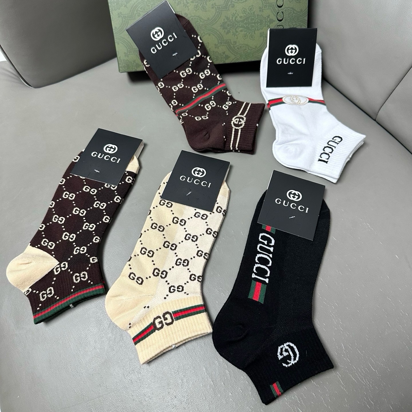 🆕Gucci · 古奇❗️G家新品袜子❗️【一盒五双】提花经典标志，超级nice，实物超漂亮，超火爆小单