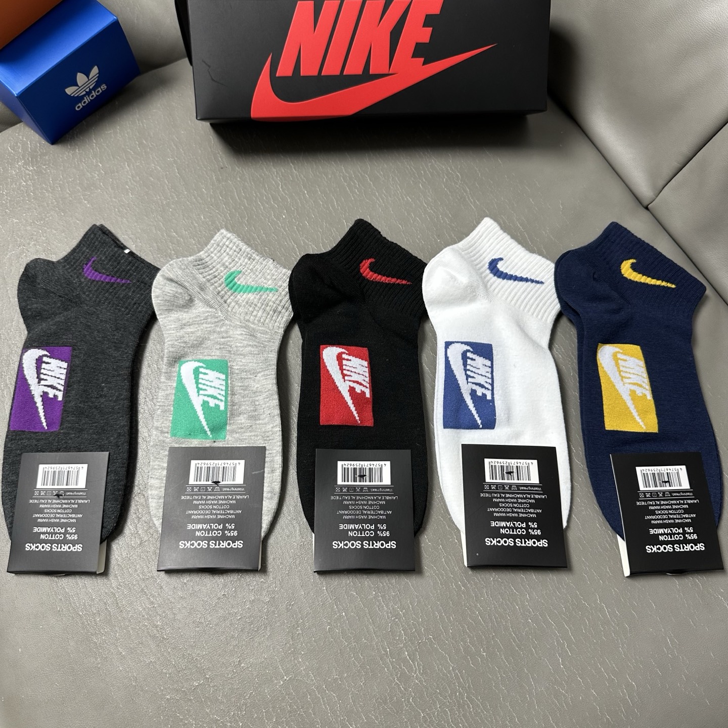 🆕Nike · 耐克❗️永远的经典永远的☑️❗️精梳棉材质，透气吸汗柔软舒适，上脚非常nice❗️商务风