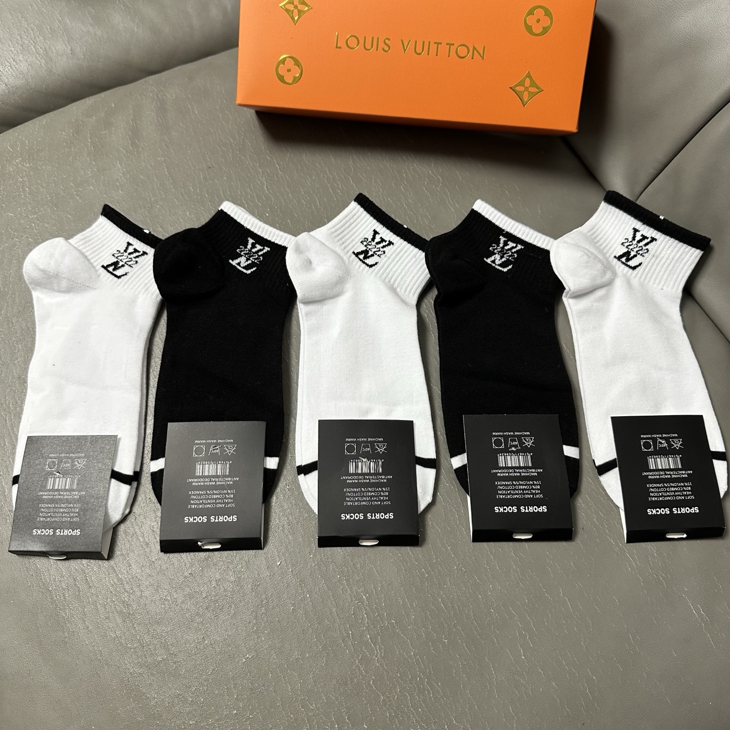 🆕Louis Vuitton · 路易威登❗️驴家新品男款袜子❗️【一盒五双】提花驴家经典logo，纯棉