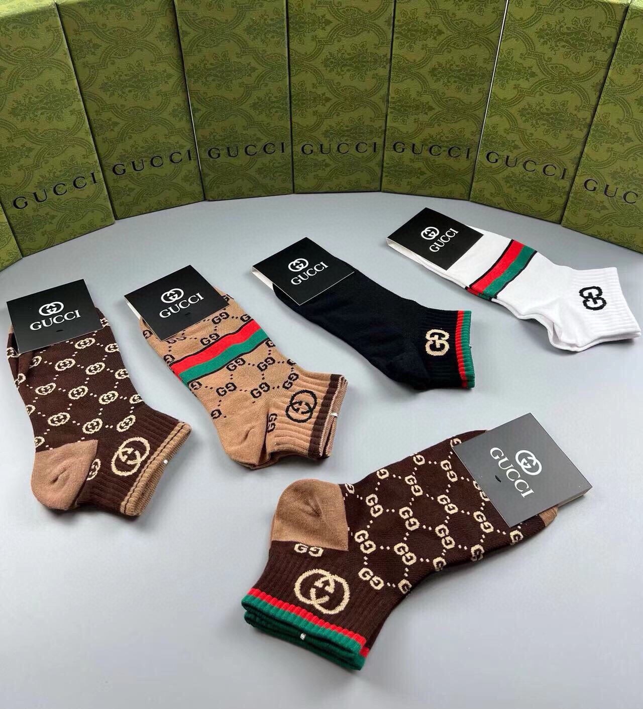 🆕Gucci · 古奇❗️G家新品短袜❗️【一盒五双】提花经典标志，超级nice，实物超漂亮，超火爆小单
