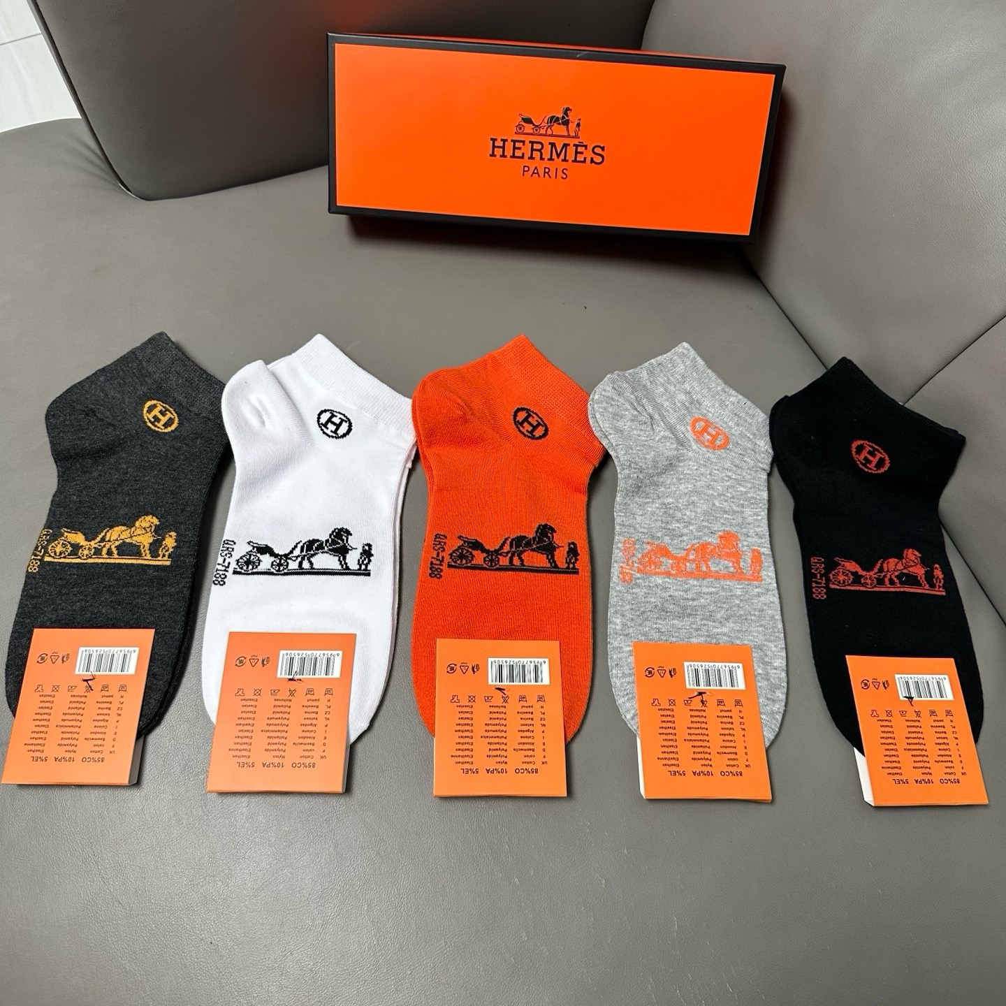 🆕Hermes · 爱马仕❗️大H新品男款春夏款袜子❗️【一盒五双】提花经典H家标志，纯棉材质制造，透气
