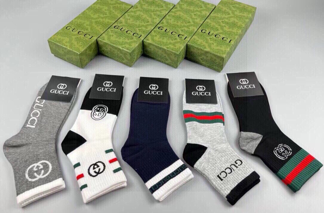 NO:852385,Gucci · Gucci G's new socks [five pairs in a box] jacquard classic double G logo, super nice, super beautiful in person, super popular small items, big names on the street, fashionable people must have super easy to match socks, stockings, socks, gucci, gucci, socks19860909 Gucci · 古奇G家新品袜子【一盒五双】提花经典双G标志,超级nice,实物超漂亮,超火爆小单品,大牌出街,潮人必备超好搭袜子,丝袜,袜子,gucci,gucci,socks,accessory