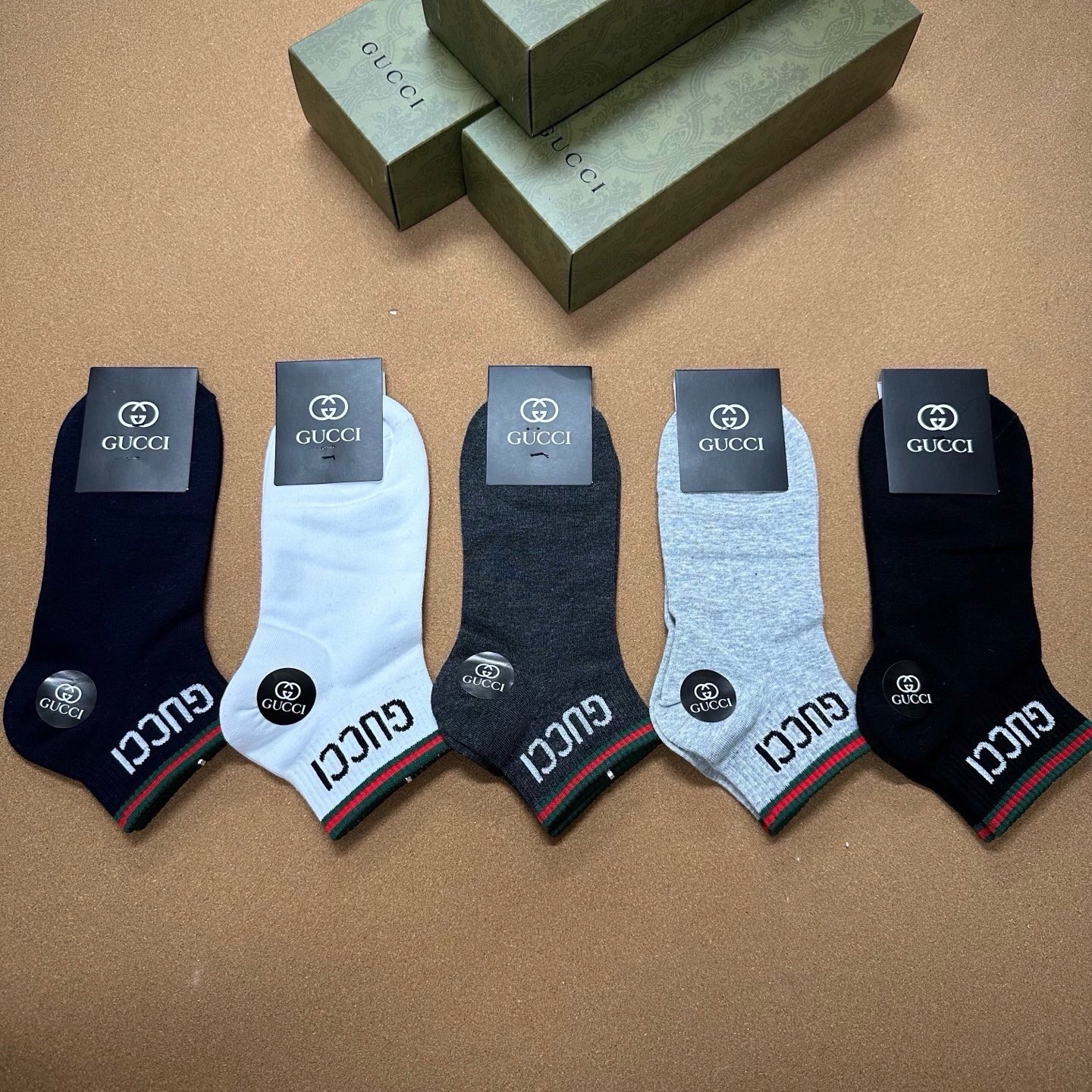 🆕Gucci · 古奇❗️G家新品男款短袜❗️【一盒五双】G家专柜同步短袜，提花经典标志，超级nice，