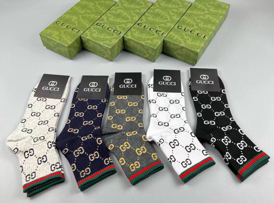 🆕Gucci · 古奇❗️大G家男款袜子❗️【一盒五双】红绿条搭配品牌全称logo，特显高大上，纯棉材质