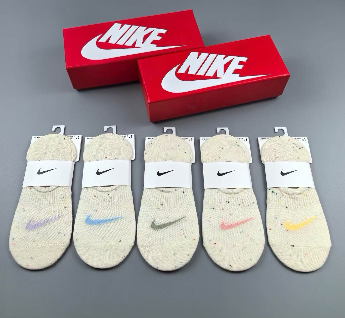 🆕Nike · 耐克❗️☑️新品女款隐形袜子❗️【一盒五双】提花经典☑️标志，纯棉材质，超舒适超美腻❗️