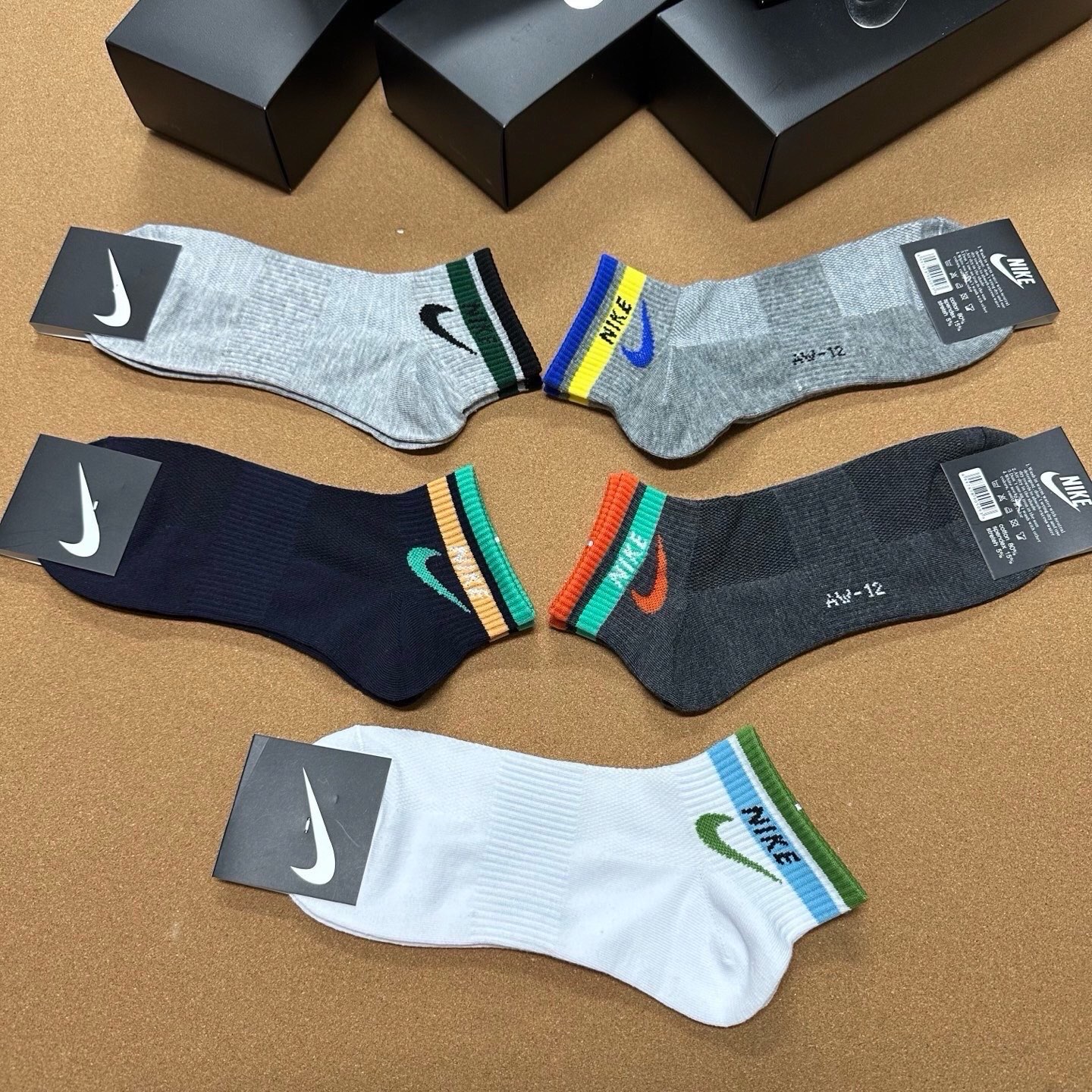 🆕☑️Nike · 耐克❗☑️️永远的经典永远的☑️❗️精梳棉材质，透气吸汗柔软舒适，上脚非常nice❗