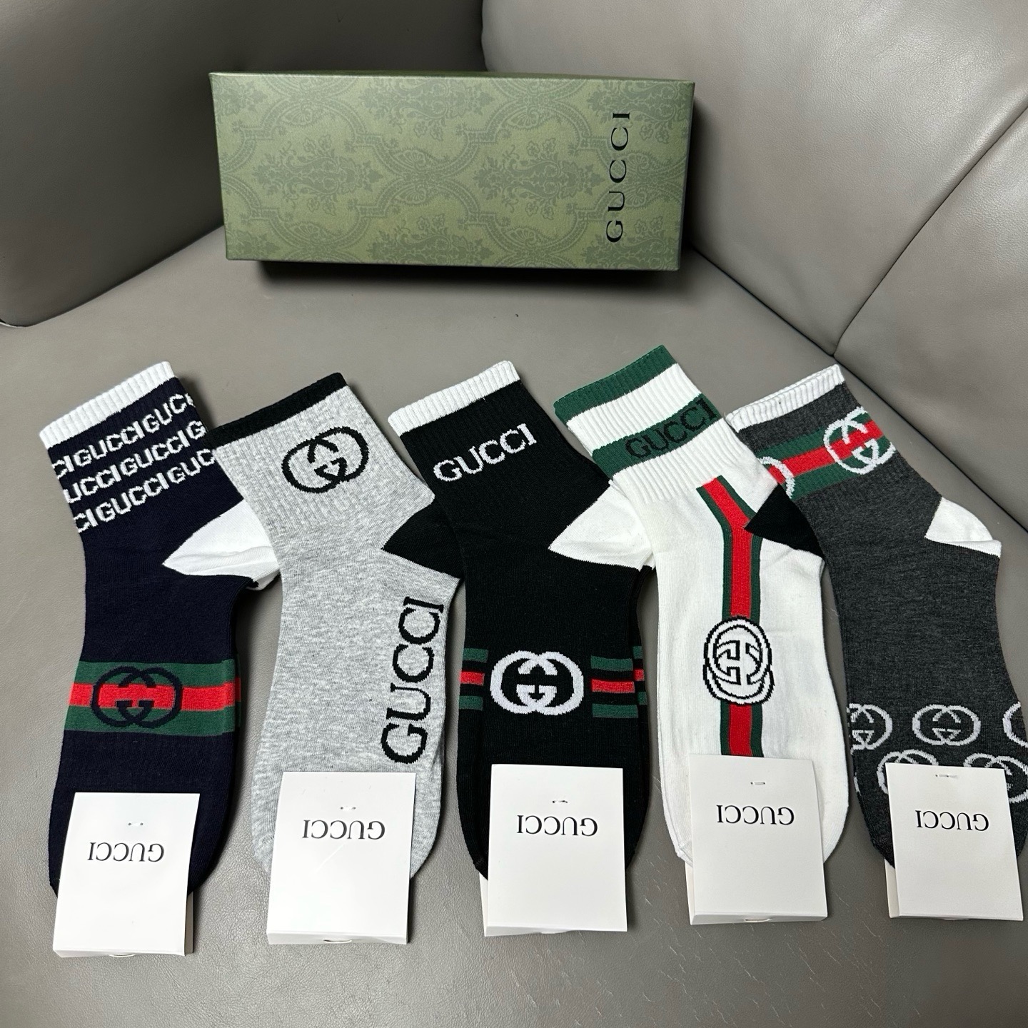 🆕Gucci · 古奇❗️G家新品袜子❗️【一盒五双】提花经典双G标志，超级nice，实物超漂亮，超火爆