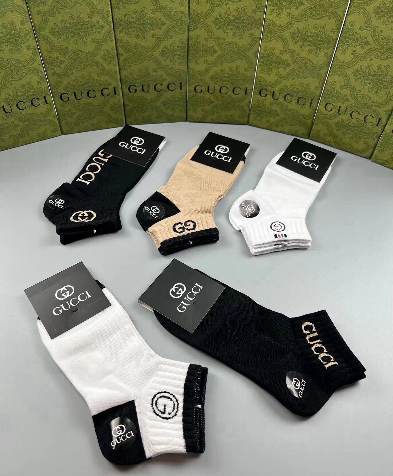 🆕Gucci · 古奇❗️G家新品短袜❗️【一盒五双】提花经典标志，超级nice，实物超漂亮，超火爆小单
