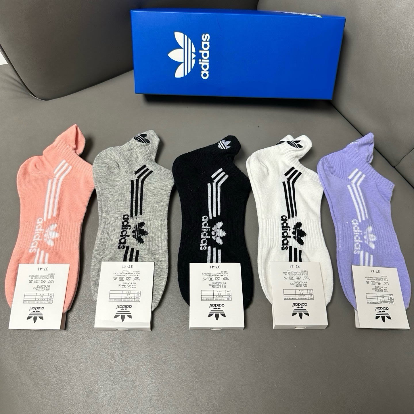 🆕Adidas · 阿迪达斯❗️火爆全网的三叶草❗️☘️logo超级nice❗️❗️设计惊艳绝伦超级好看