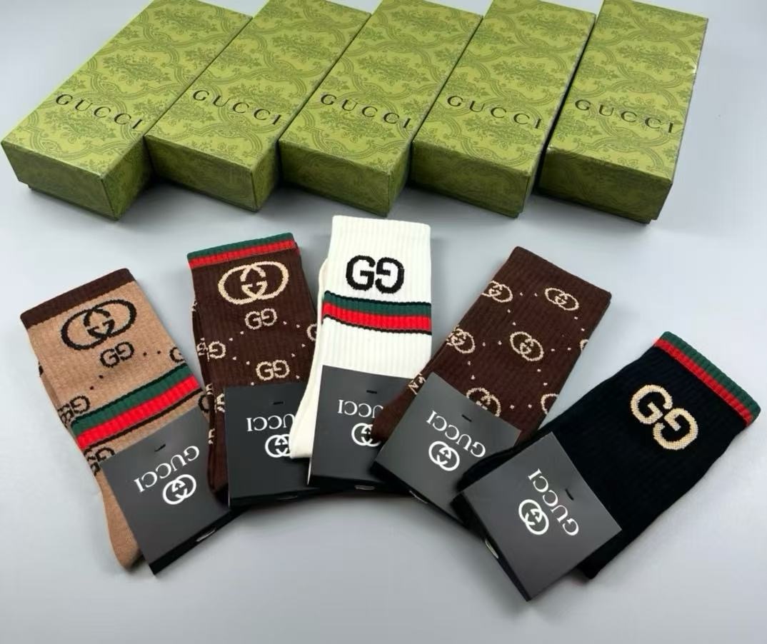 🆕Gucci · 古奇❗️大G家新品高筒袜子❗️【一盒五双】经典双G标志特显高大上，纯棉材质，透气舒适，运动休闲百搭款，
