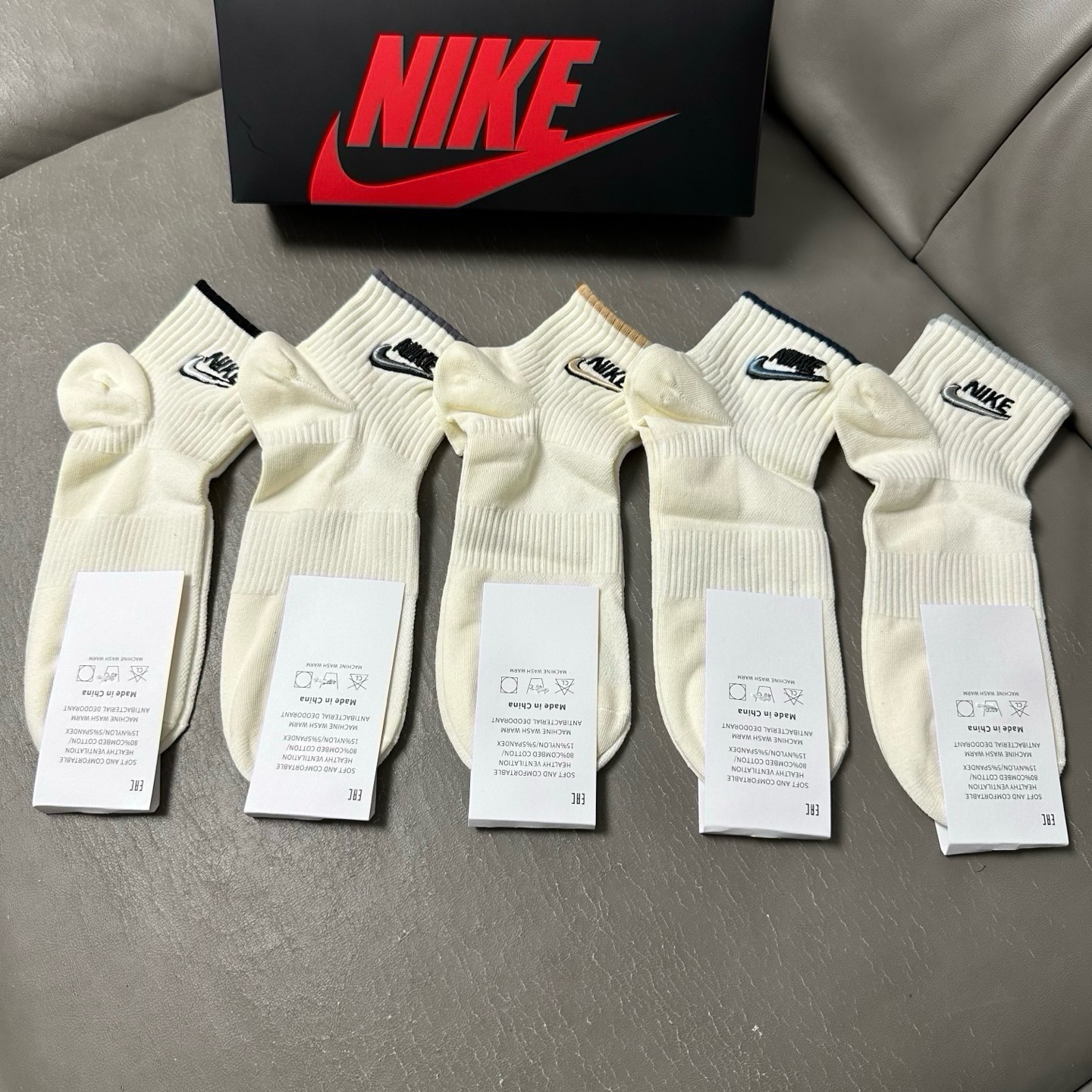 🆕【☑️NIKE · 耐克】❗️JUST DOIT. ☑️logo超级nice❗️火爆全网，绝对是你这个春夏的搭配神器❗