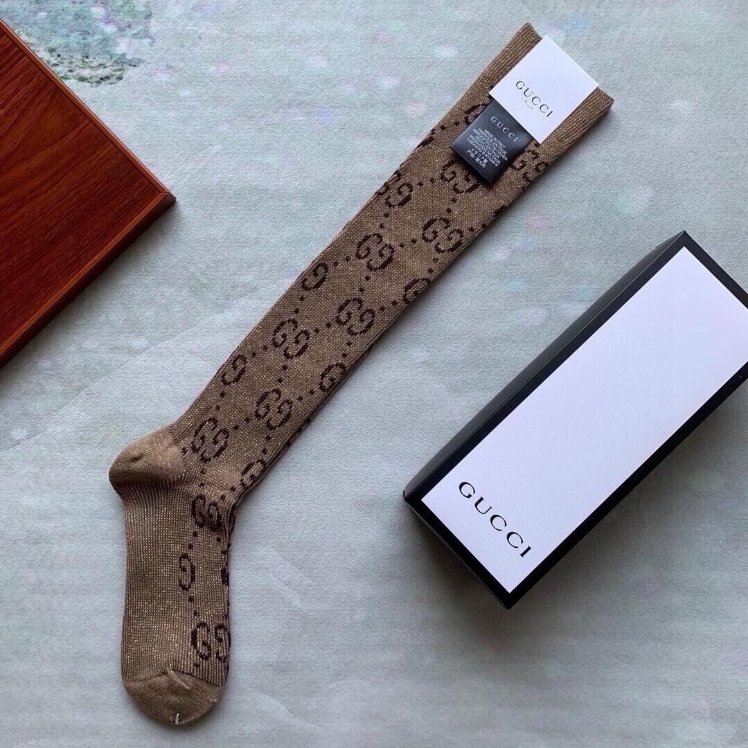 🆕Gucci · 古奇❗️G家经典长款小腿袜❗️【一盒一双】G家专柜一直在售的经典款，外贸订单全品相尾货❗️双针双路纯棉