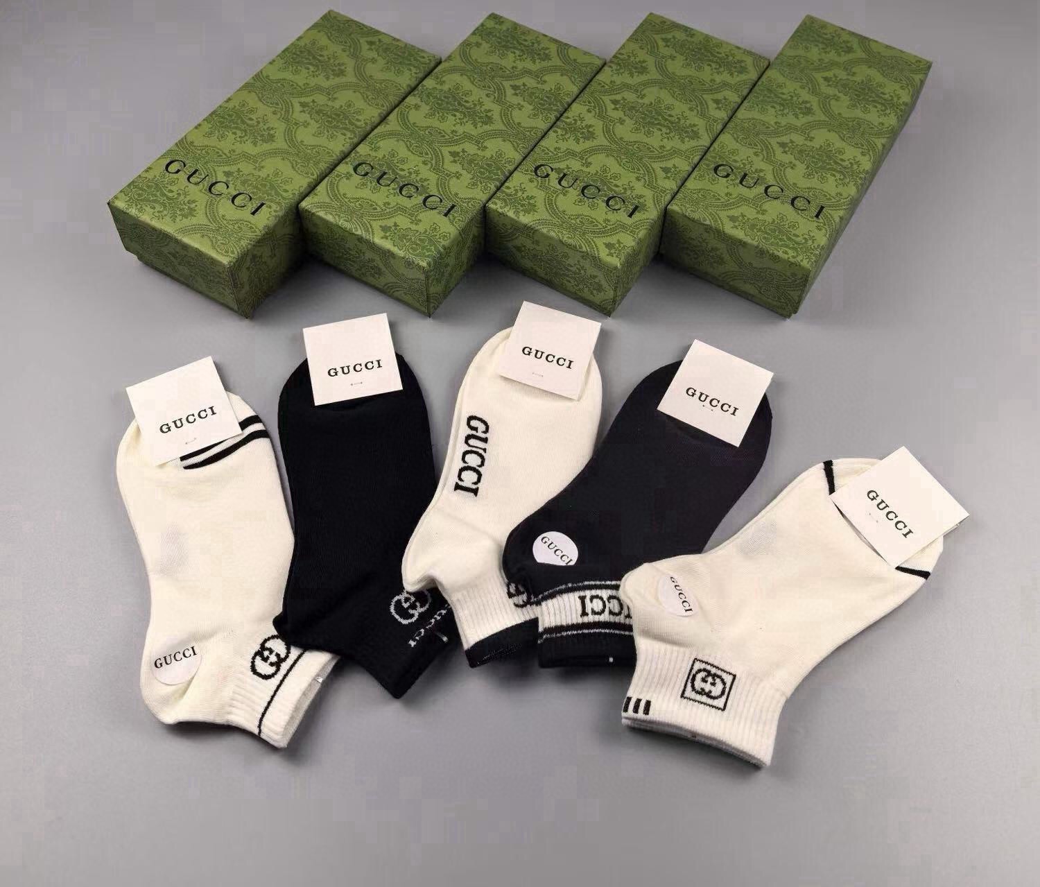 🆕Gucci · 古奇❗️G家新品短袜❗️【一盒五双】提花经典标志，超级nice，实物超漂亮，超火爆小单品，大牌出街，潮