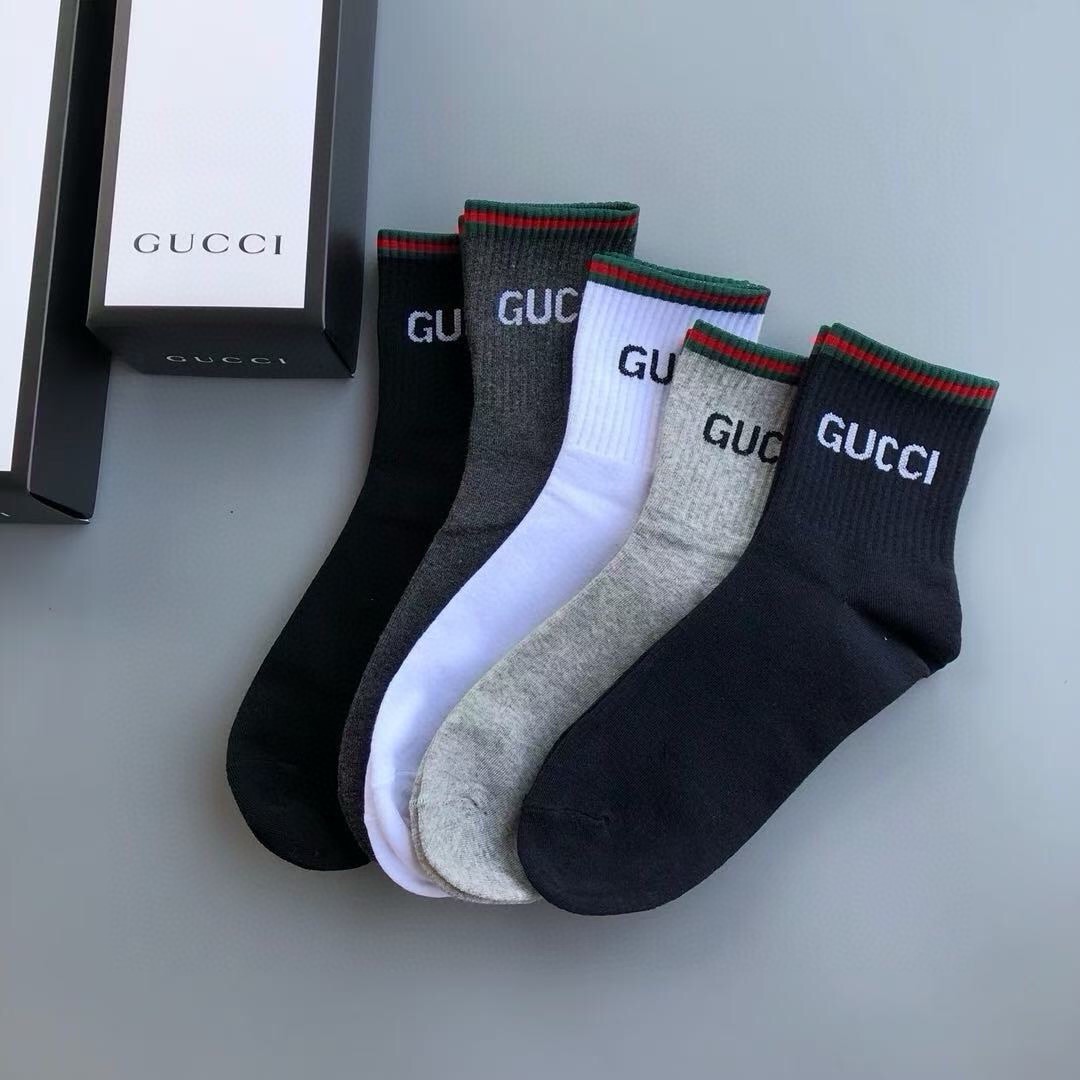 🆕Gucci · 古奇❗️大G家男款袜子❗️【一盒五双】红绿条搭配品牌全称logo，特显高大上，纯棉材质，透气舒适，运动