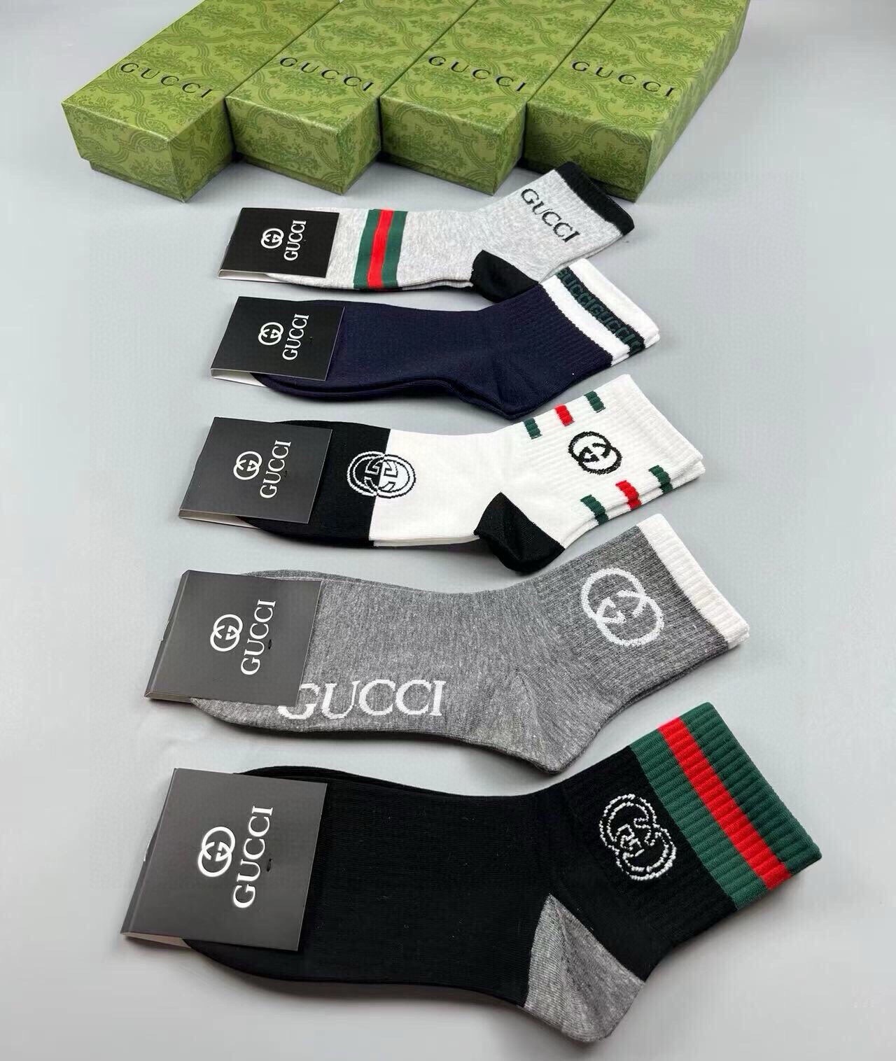 🆕Gucci · 古奇❗️G家新品袜子❗️【一盒五双】提花经典双G标志，超级nice，实物超漂亮，超火爆小单品，大牌出街