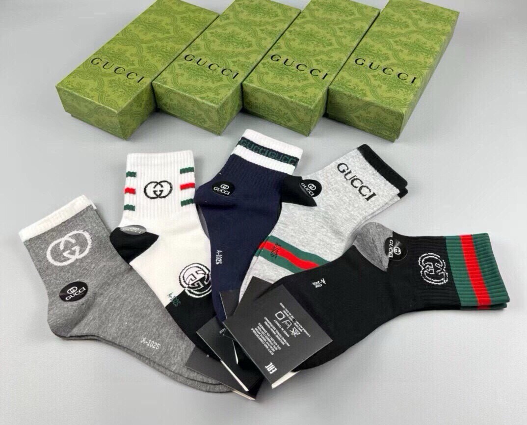 🆕Gucci · 古奇❗️G家新品袜子❗️【一盒五双】提花经典双G标志，超级nice，实物超漂亮，超火爆小单品，大牌出街