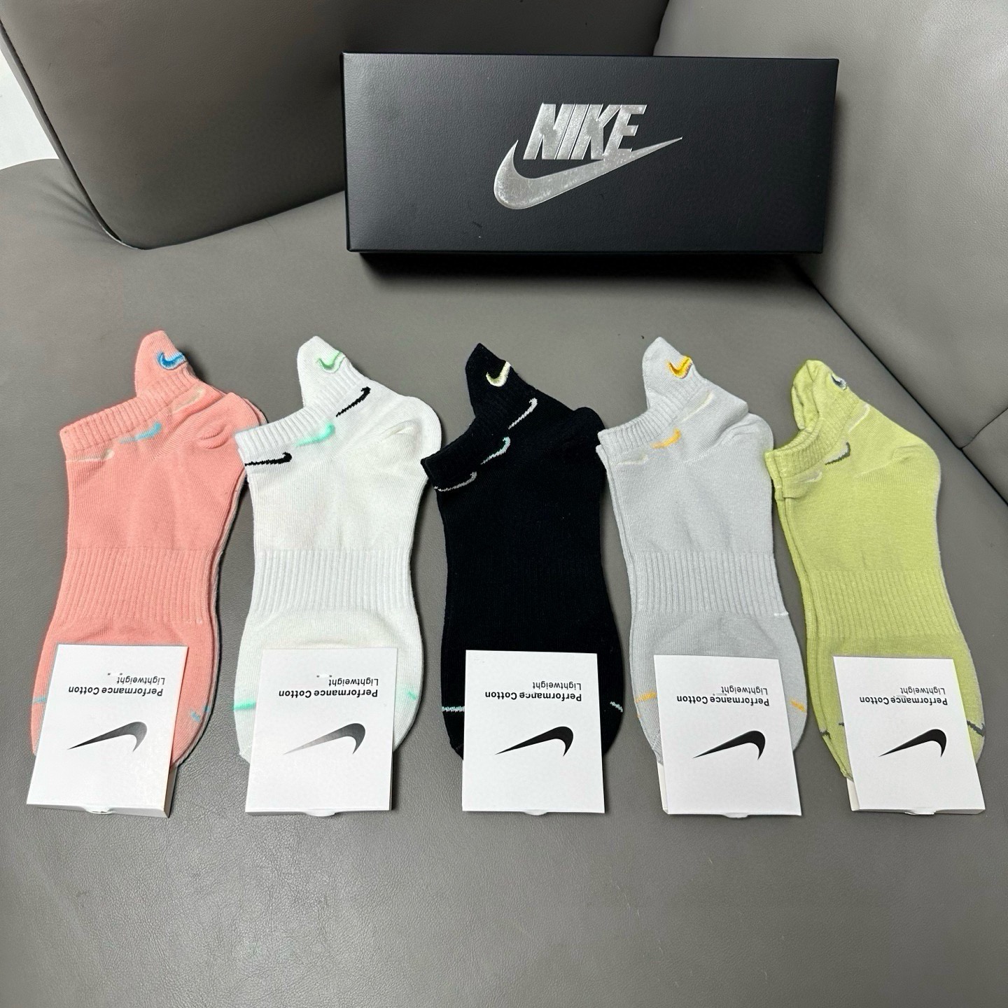 🆕Nike · 耐克❗️耐克新品女款船袜，永远的经典永远的☑️❗️精梳棉材质，透气吸汗柔软舒适，上脚非常nice❗️【一