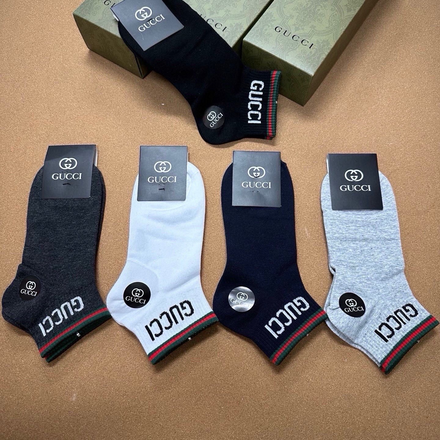 🆕Gucci · 古奇❗️G家新品男款短袜❗️【一盒五双】G家专柜同步短袜，提花经典标志，超级nice，实物超漂亮，超火