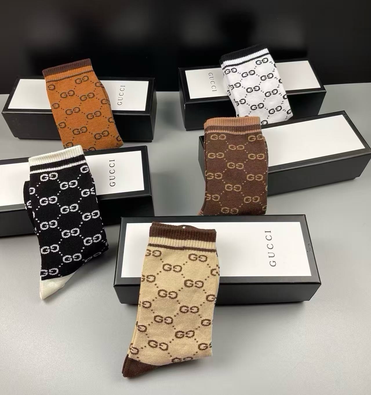 🆕Gucci · 古奇❗️大G家新品长筒袜子❗️【一盒五双】经典双G标志，特显高大上，纯棉材质，透气舒适，运动休闲百搭款