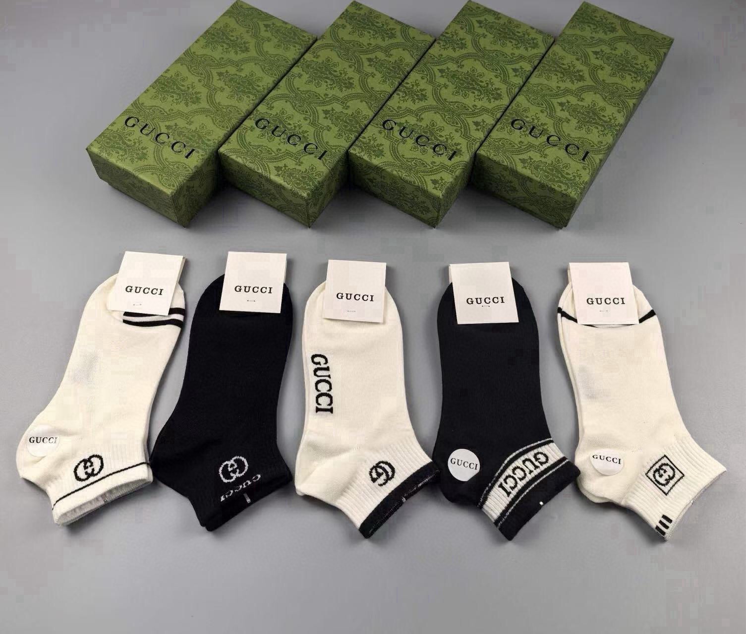🆕Gucci · 古奇❗️G家新品短袜❗️【一盒五双】提花经典标志，超级nice，实物超漂亮，超火爆小单品，大牌出街，潮