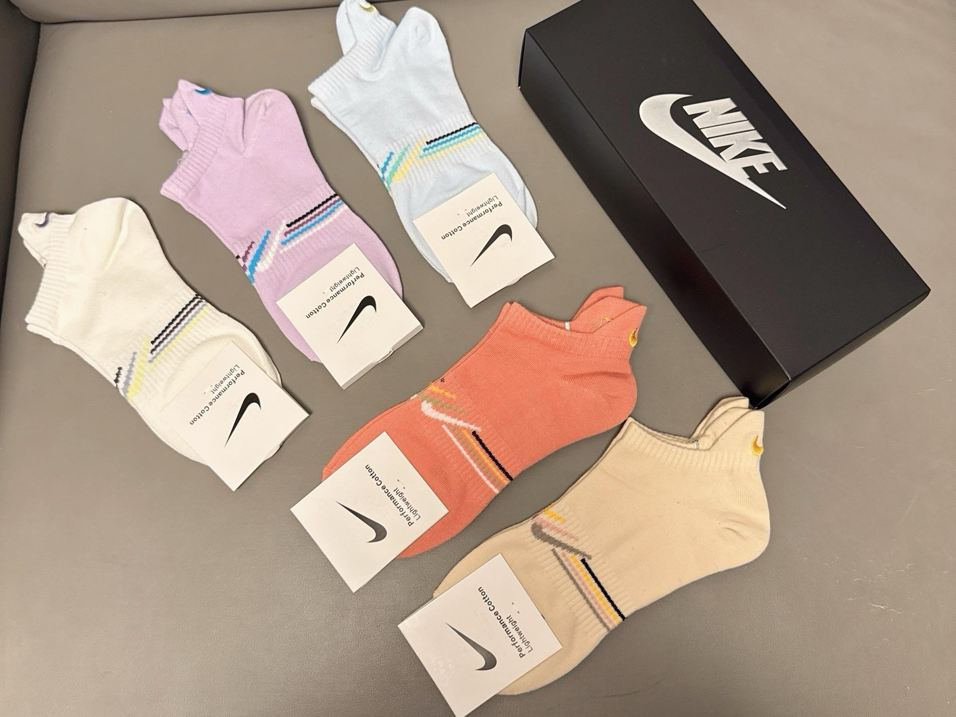 🆕Nike · 耐克❗️耐克新品女款船袜，永远的经典永远的☑️❗️精梳棉材质，透气吸汗柔软舒适，上脚非常nice❗️【一