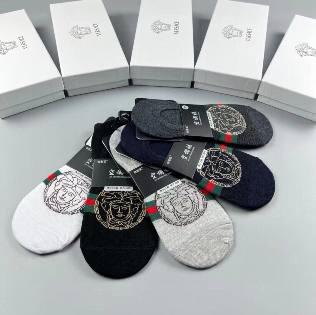 🆕Versace · 范思哲❗️新品男款隐形船袜❗️【一盒五双】纯棉材质织造，超柔软舒适，提花经典美人头标志，完全彰显该