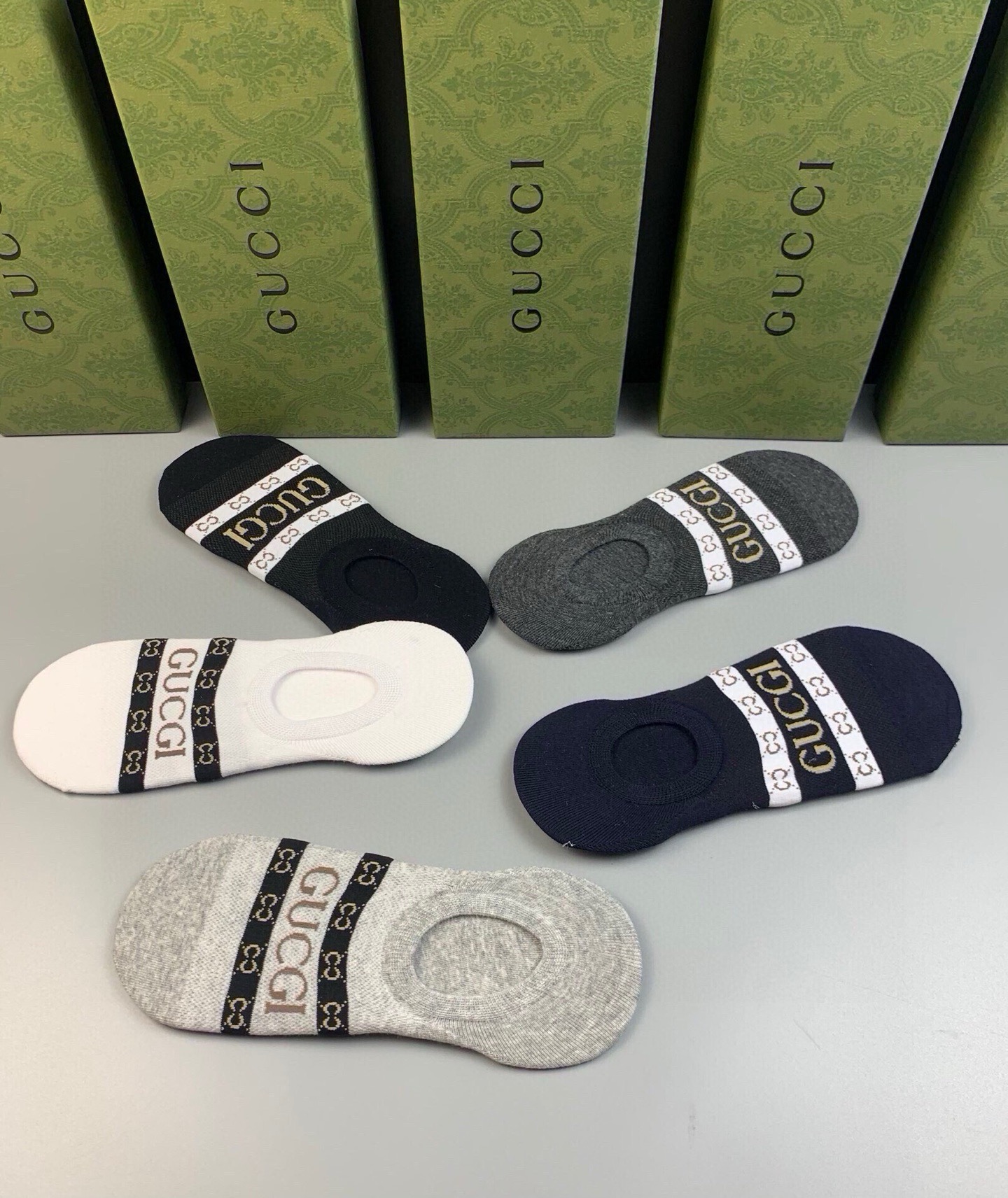🆕Gucci · 古奇❗️G家新品男款隐形袜子❗️【一盒五双】提花经典Ｇ家标志，纯棉材质，超舒适超美腻❗️大牌出街，潮人