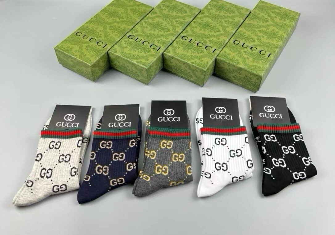 🆕Gucci · 古奇❗️大G家男款袜子❗️【一盒五双】红绿条搭配品牌全称logo，特显高大上，纯棉材质，透气舒适，运动