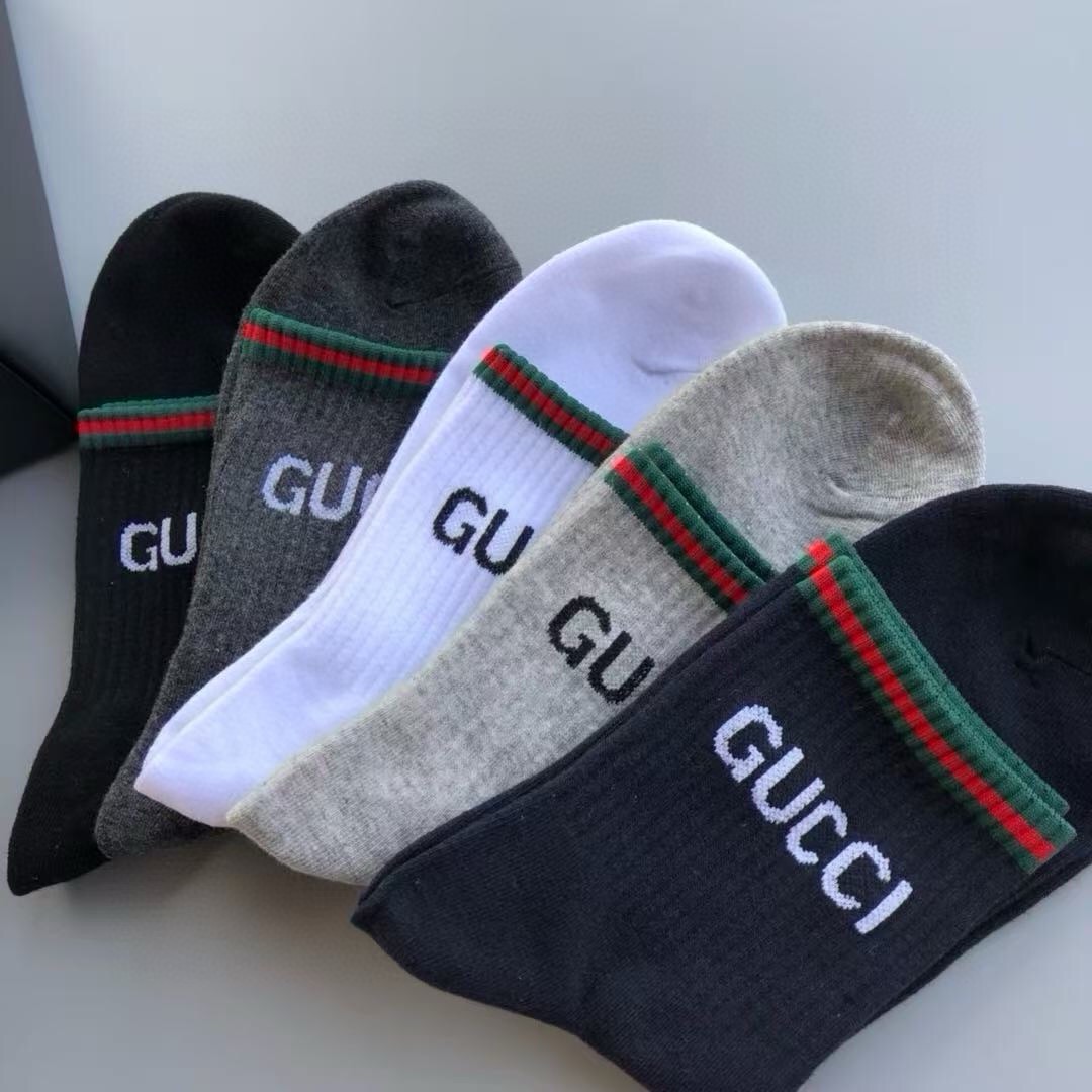🆕Gucci · 古奇❗️大G家男款袜子❗️【一盒五双】红绿条搭配品牌全称logo，特显高大上，纯棉材质，透气舒适，运动