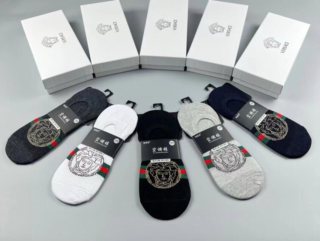 🆕Versace · 范思哲❗️新品男款隐形船袜❗️【一盒五双】纯棉材质织造，超柔软舒适，提花经典美人头标志，完全彰显该