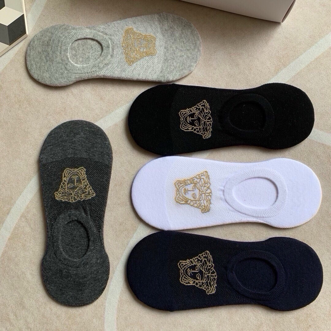 🆕Versace · 范思哲❗️经典男款隐形船袜❗️【一盒五双】纯棉材质织造，超柔软舒适，提花经典美人头标志，完全彰显该