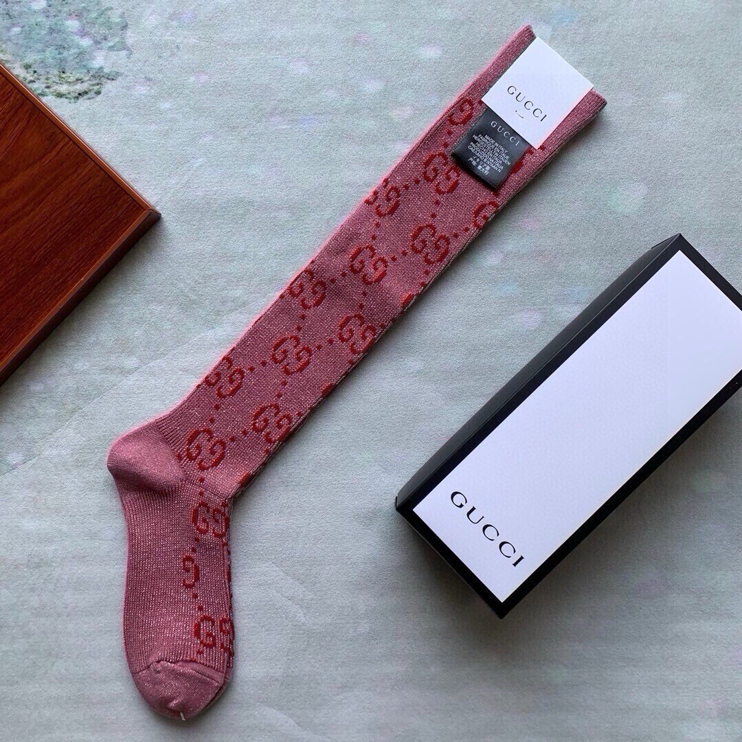 🆕Gucci · 古奇❗️G家经典长款小腿袜❗️【一盒一双】G家专柜一直在售的经典款，外贸订单全品相尾货❗️双针双路纯棉