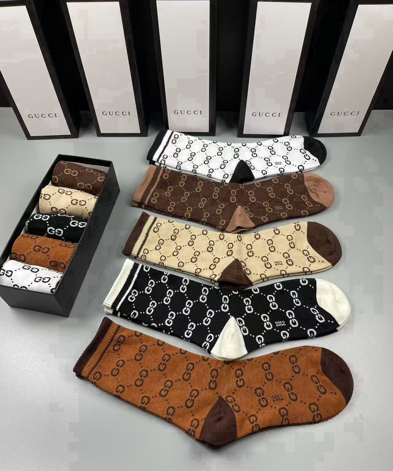 🆕Gucci · 古奇❗️大G家新品长筒袜子❗️【一盒五双】经典双G标志，特显高大上，纯棉材质，透气舒适，运动休闲百搭款