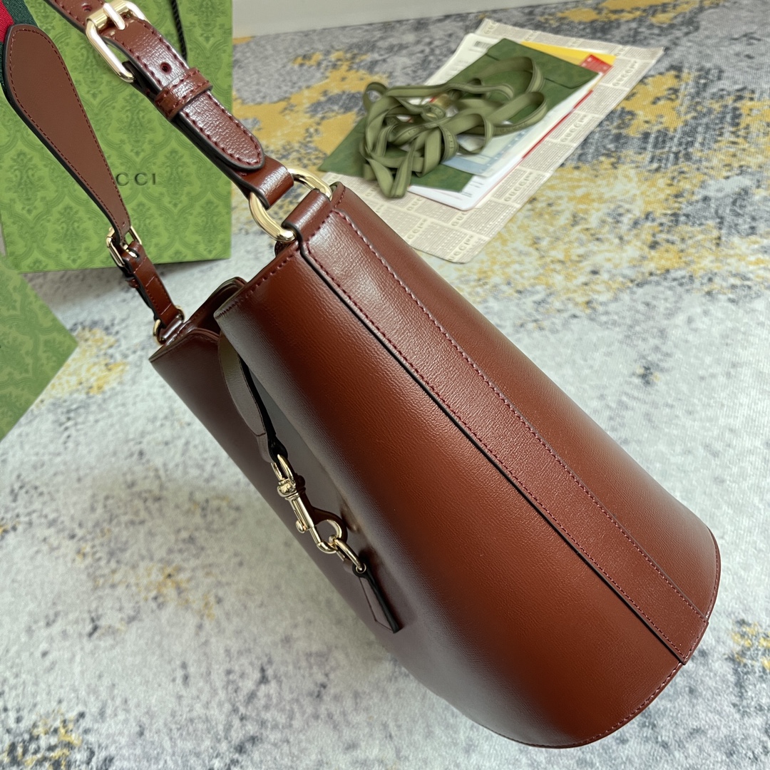 [發]550。  GUCCI新款专柜品质，顶级原单货，实物实拍！款号782904枣红🎈🎈🎈尺寸：宽25.5X高28X侧宽16.5，🎉🎉🎉出货啦！