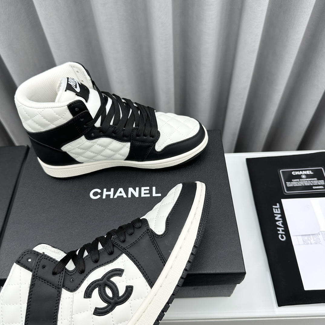 JD𝐂𝐇𝐀𝐍 Modelos de pareja Xiaoxiang co-branded nike versión de zapatillas de deporte casuales de 