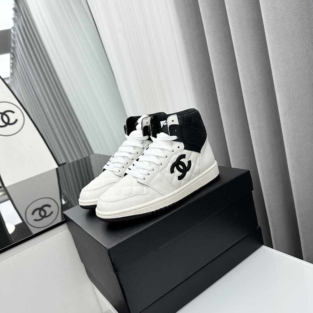 JD𝐂𝐇𝐀𝐍 Modelos de pareja Xiaoxiang co-branded nike versión de zapatillas de deporte casuales de 