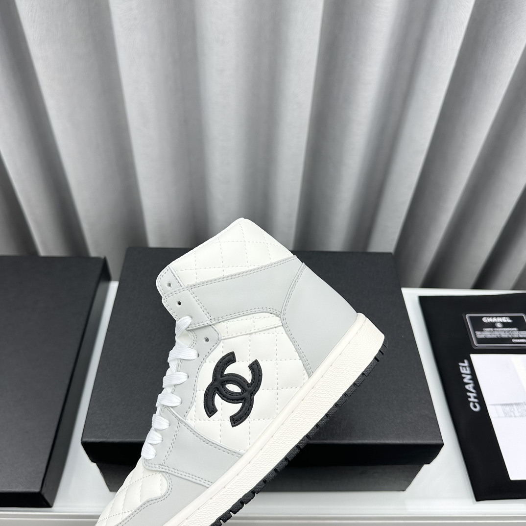 JD𝐂𝐇𝐀𝐍 Modelos de pareja Xiaoxiang co-branded nike versión de zapatillas de deporte casuales de 