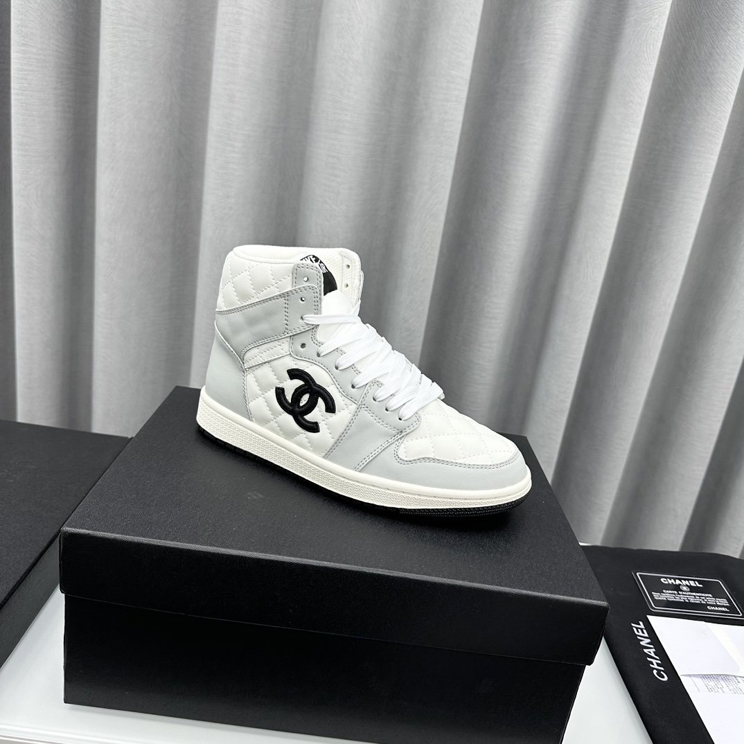 JD𝐂𝐇𝐀𝐍 Modelos de pareja Xiaoxiang co-branded nike versión de zapatillas de deporte casuales de 
